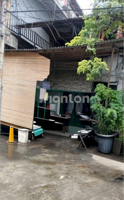 Di Jual Rumah Teluk Gong TPI