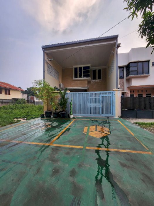 Dijual Rumah Kembangan Joglo Jakarta Barat