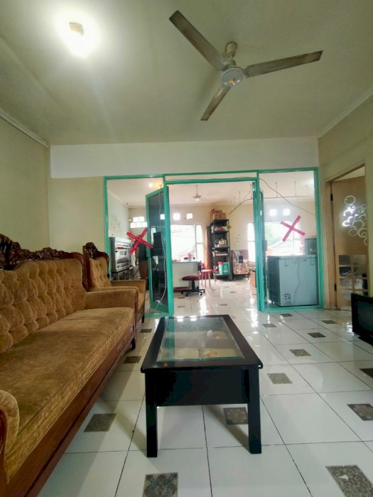 Rumah villa Dago Tangerang Selatan