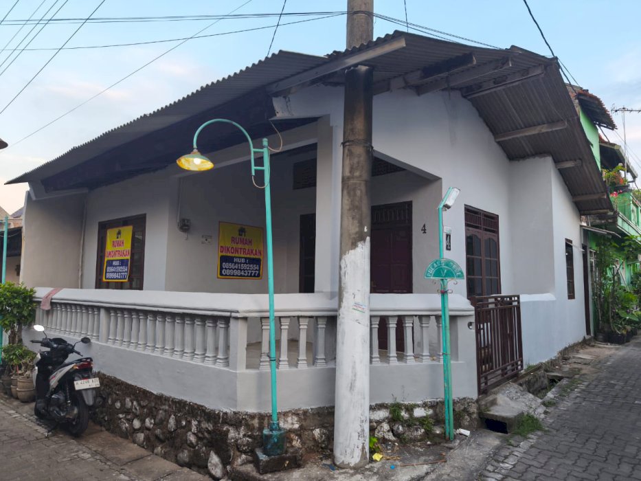Disewakan rumah dengan fasilitas menarik pucang gading demak