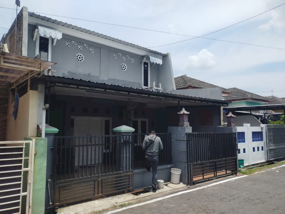 Di Jual Rumah Murah 2 Lantai Di  Telukan Grogol Sukoharjo