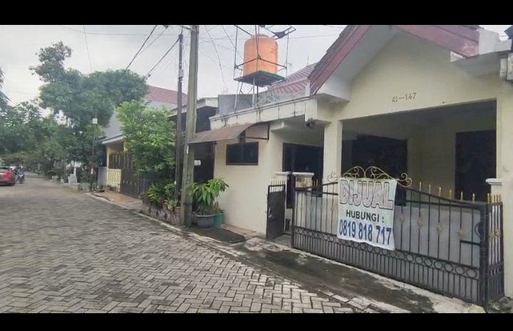 Jual Rumah Lokasi Strategis di Telaga Asih, Cikarang Barat