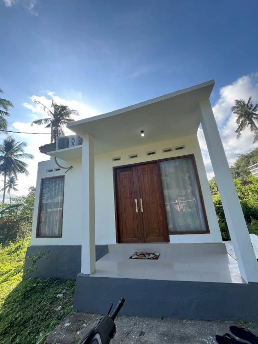 FOR RENT - LOCAL HOUSE (SUNSET VIEW)