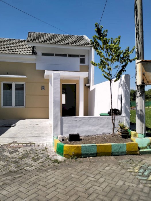 Dijual rumah siap huni di Perumahan Alam Juanda, Sidoarjo
