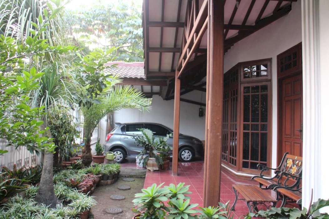 Dijual rumah siap huni fasilitas terbaik duren sawit jakarta timur