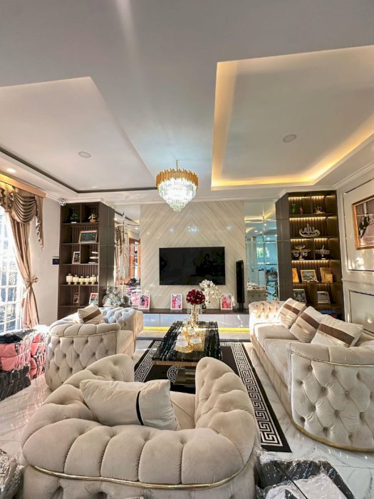 Jual rumah mewah strategis di Ciputat Timur Tangerang Selatan