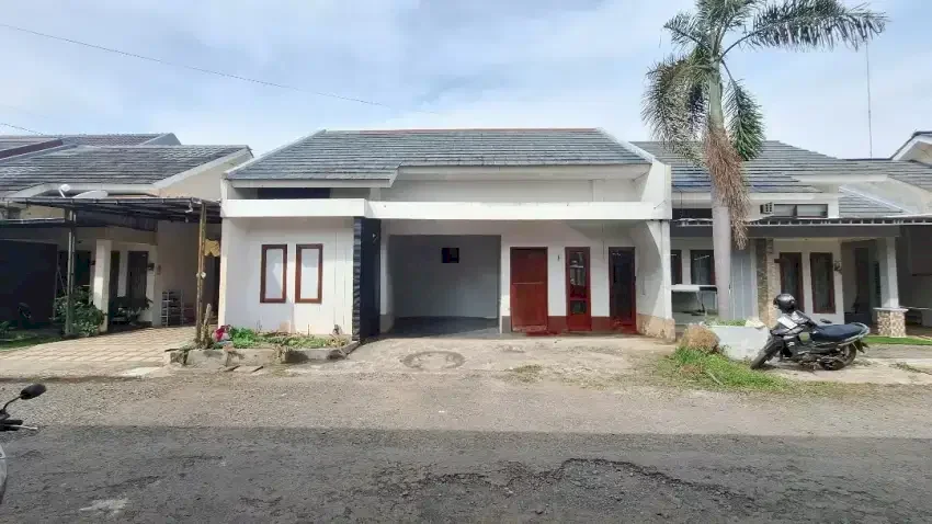 Di jual Rumah Cluster Satria Medono lokasi strategis Pekalongan