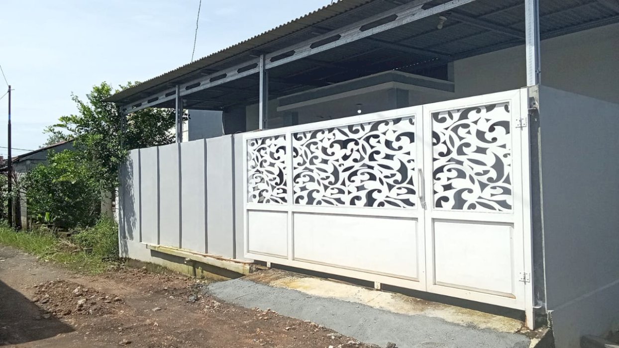 Jual rumah siap huni di Mapaget Manado Talawaan Minahasa Utara