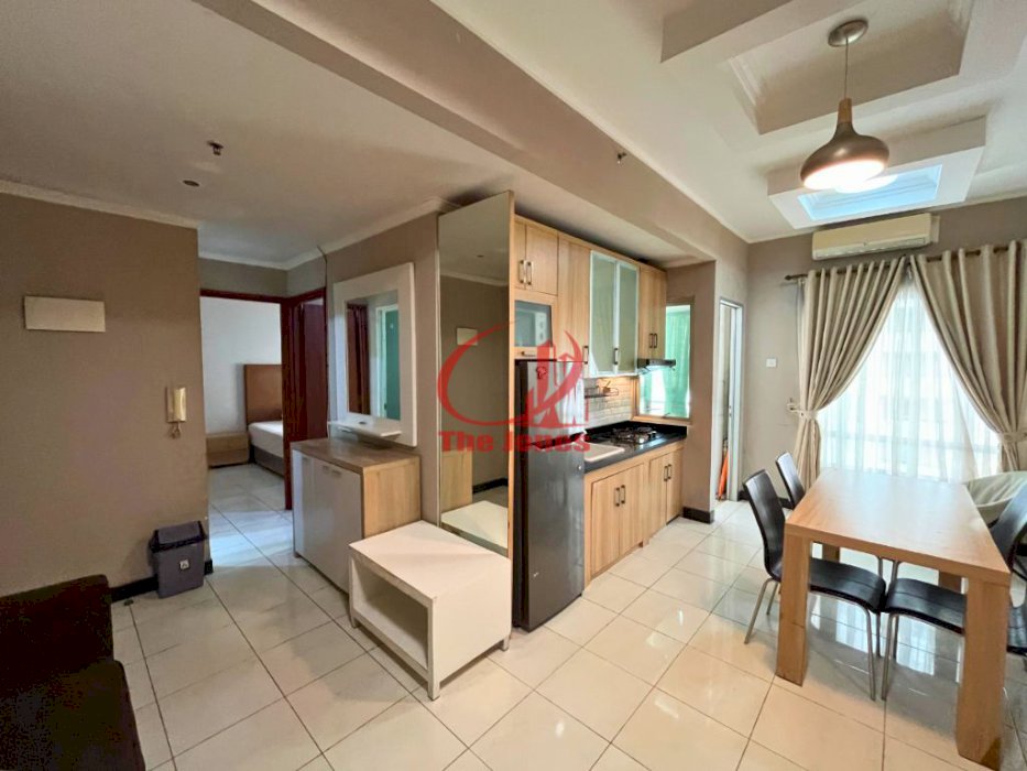 Sewa Apartemen Sudirman Park 2 Bedroom Fully Furnished (0172)