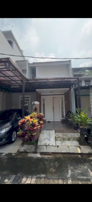 jual rumah cantik fasilitas menarik bintaro village tangerang selatan