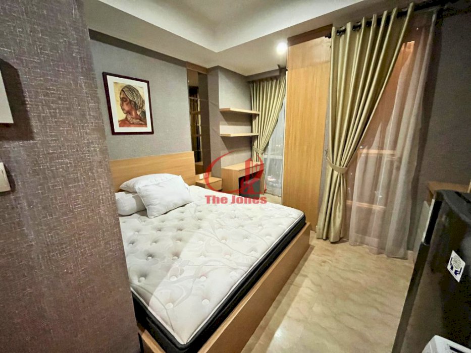 Sewa Apartemen Menteng Park Type Studio Full Furnished (0216)