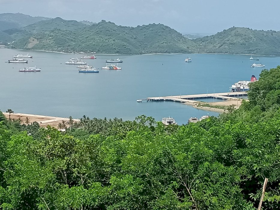 Di Jual tanah di pelabuhan gili lombok barat