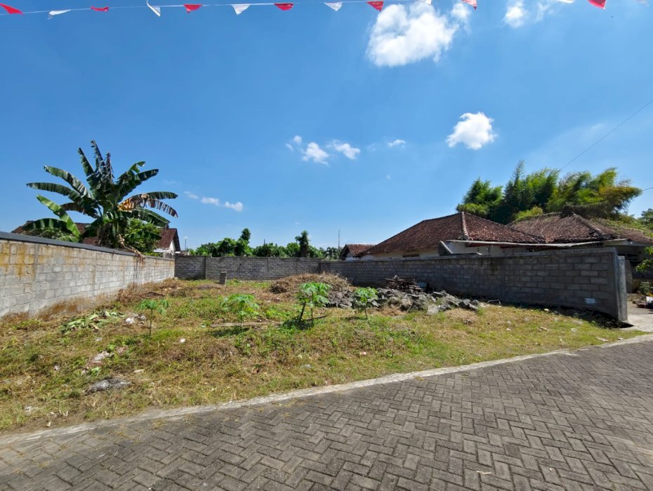 DIJUAL TANAH  MURAH LOKASI STRATEGIS DI PUSAT KOTA JEMBER