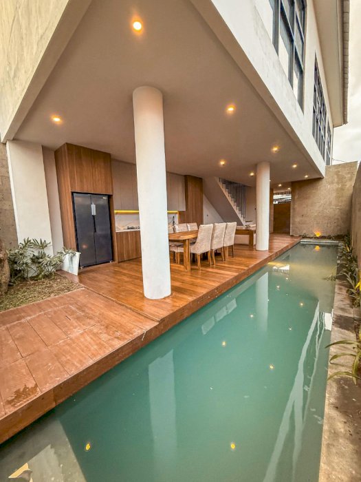 Di jual villa padonan canggu bali