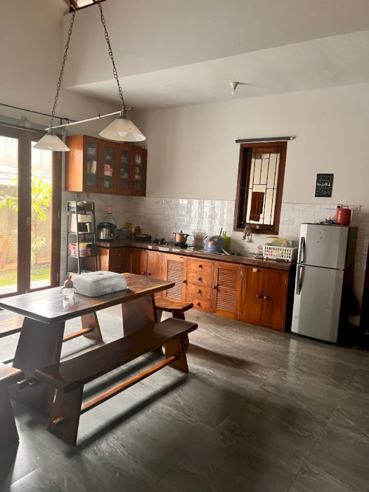 Di jual rumah full furnished strategis di Karadenan Cibinong Bogor