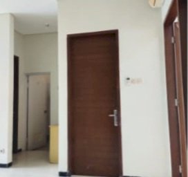 Disewakan rumah siap huni di royal ketintang