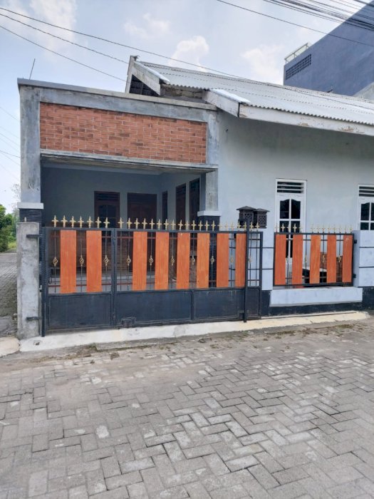 Disewakan rumah dengan fasilitas menarik  lokasi strategis sleman DIY