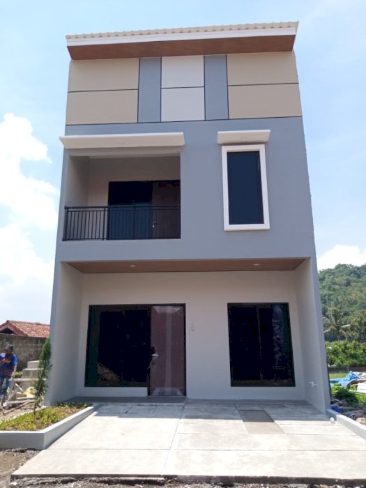 Rumah Puncak Bogor ( Cipanas )