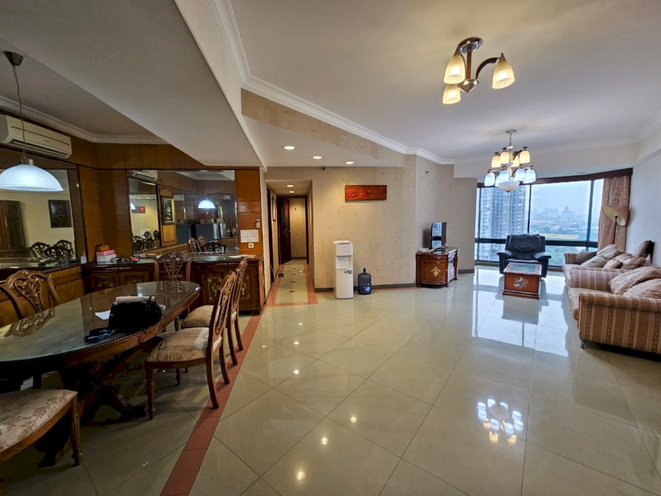 Dijual apartemen taman anggrek kondominium jakarta barat