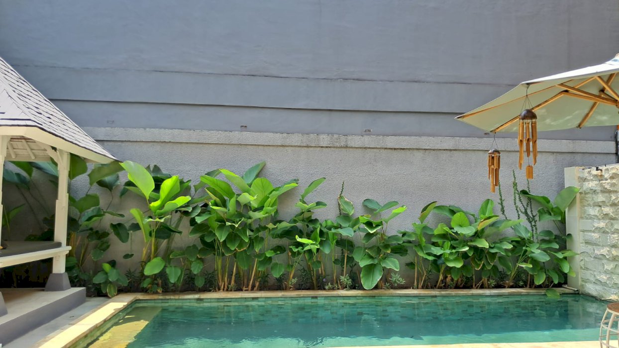 Di jual villa siap huni umalas tegal Bali