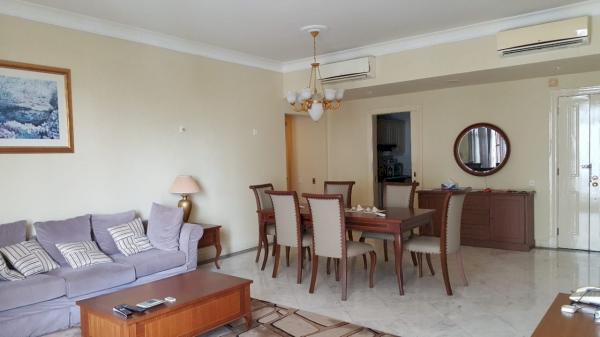 For Rent Apartemen Menteng Executive 2+1 BR Fully Furnished (0415)