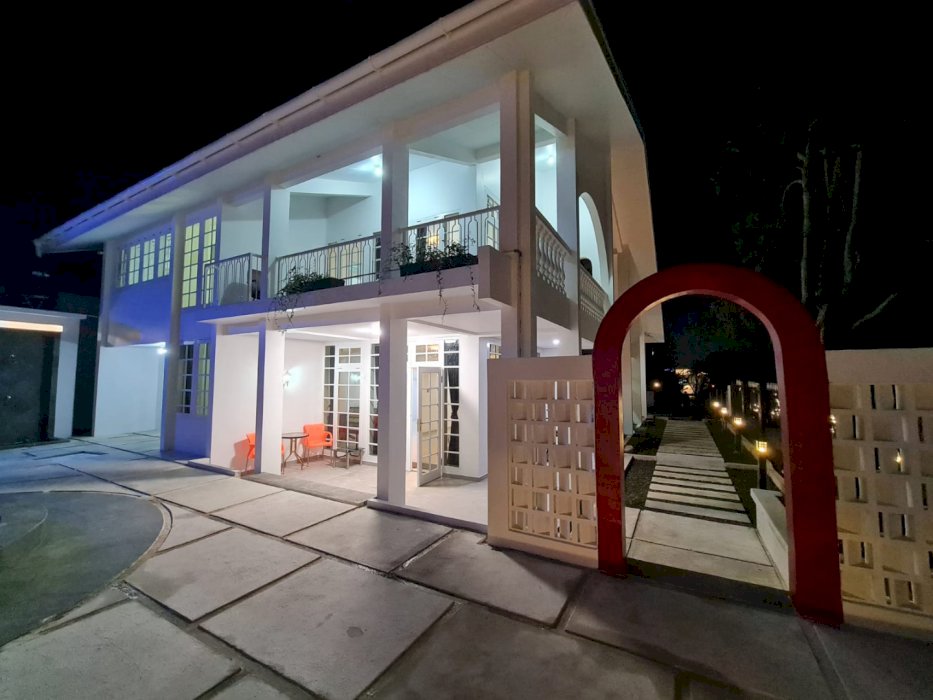 Disewakan Villa RANS di Puncak Bogor 5 Kamar Tidur, standar 23 orang