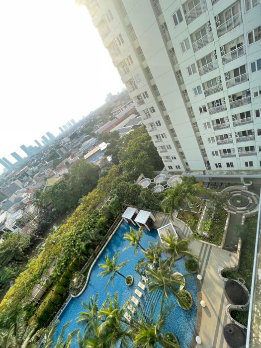 Di jual apartemen murah lokasi strategis di Kebon Jeruk Jakarta Barat