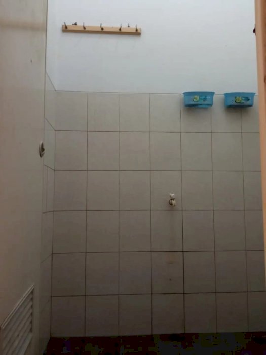 Di kontrakan rumah lokasi strategis dan bebas banjir