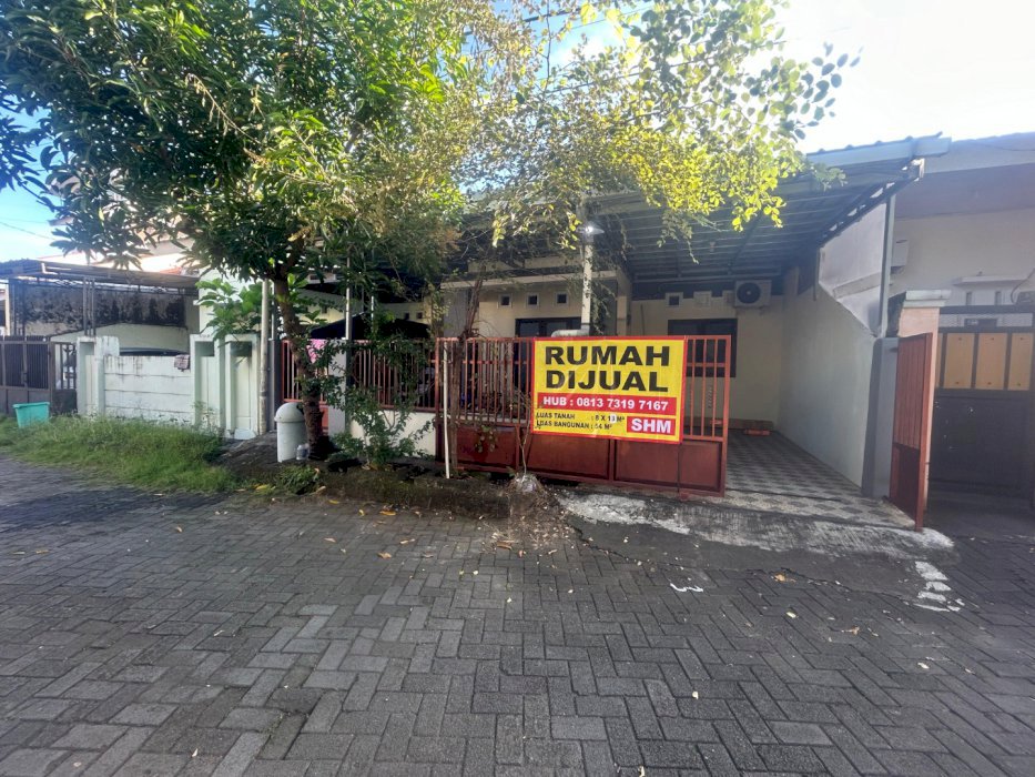 Di jual rumah lokasi strategis di Mandai Maros