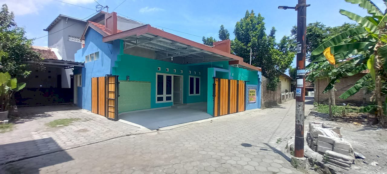Di Jual Rumah Siap Huni Lokasi Strategis Di Balecatur Sleman