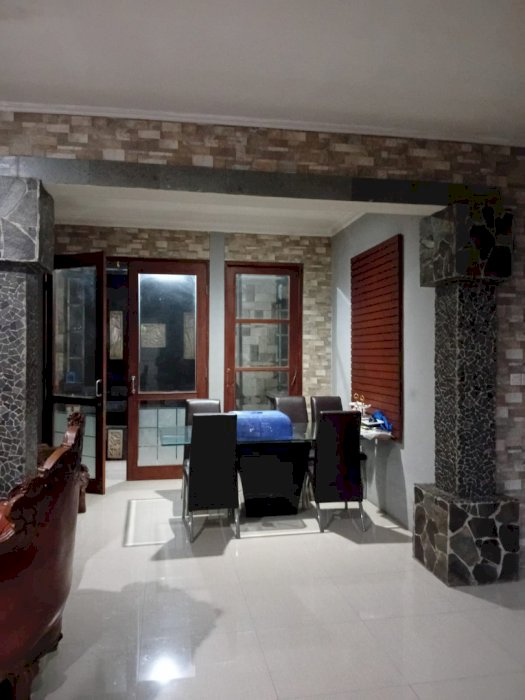 DIJUAL RUMAH DI PERUMAHAN TELAGA KAHURIPAN CLUSTER TAMAN GANESHA