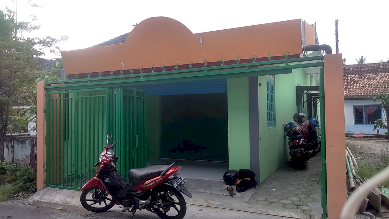 Dijual rumah kost 3 KT. KM dalam. Garasi