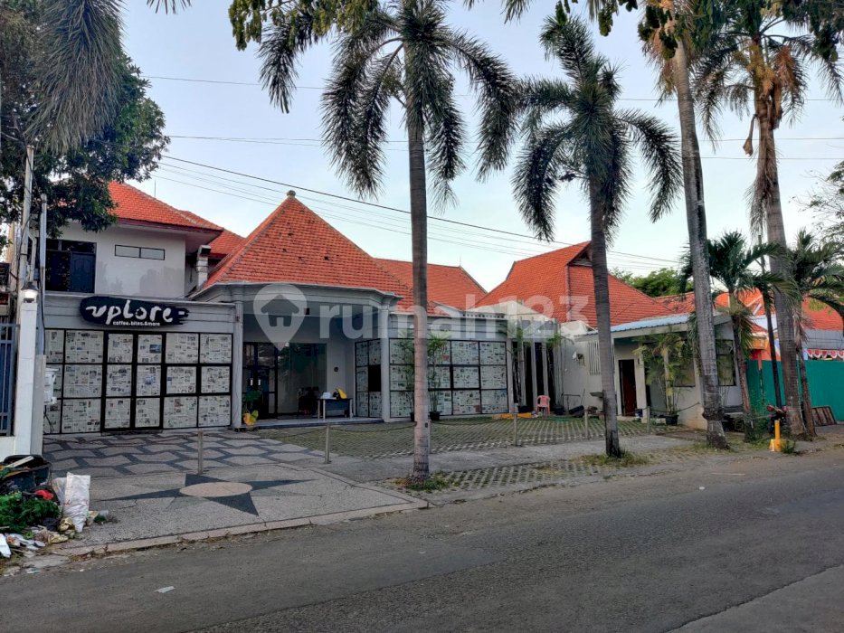 Ex Kantor Di Pusat Kota Surabaya