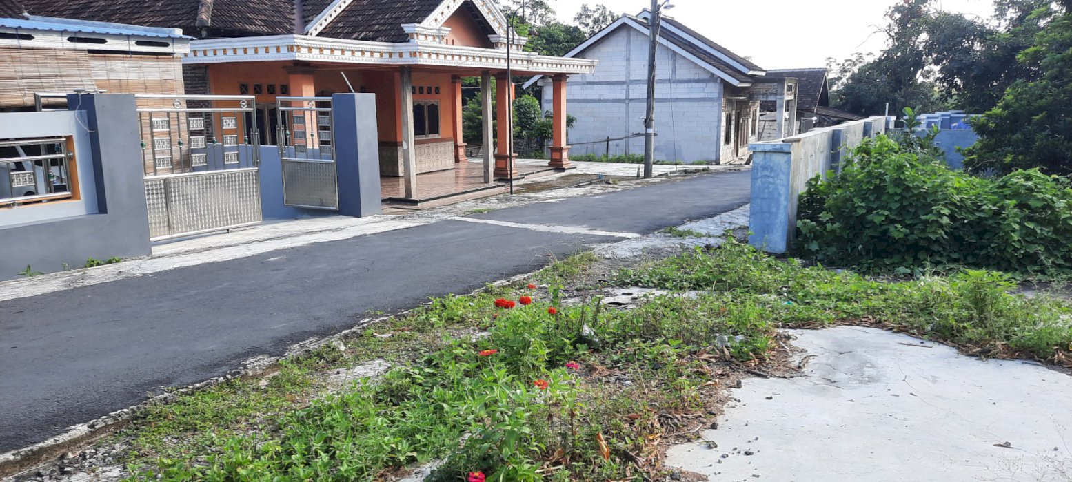 Tanah Pekarangan SHM dapat 2 muka Depan dan Belakang, Padat Penduduk.