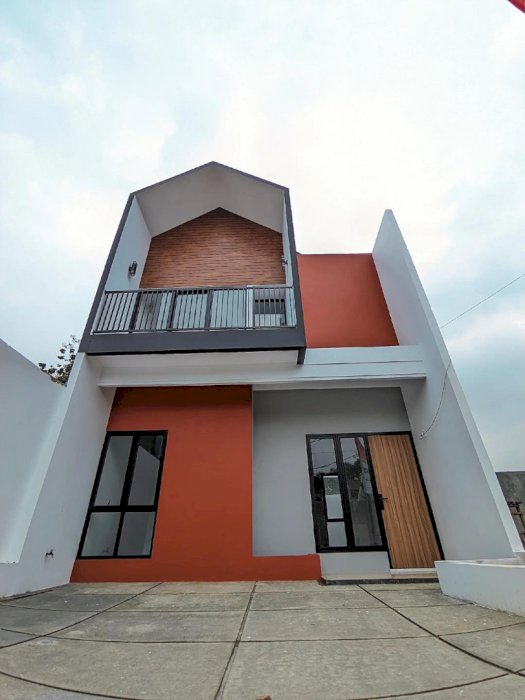 Perumahan Komersil Dekat Harvest