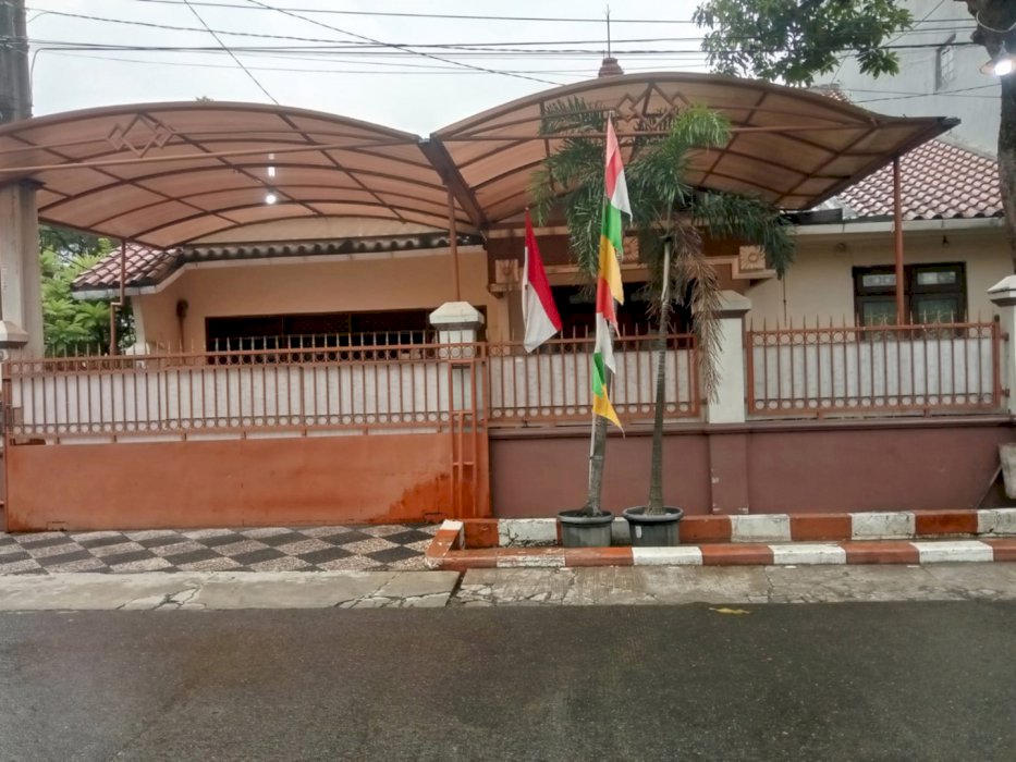 Dijual Rumah 2 Lantai, Hook, Cimanggis, Depok, Dekat Tol Cijago