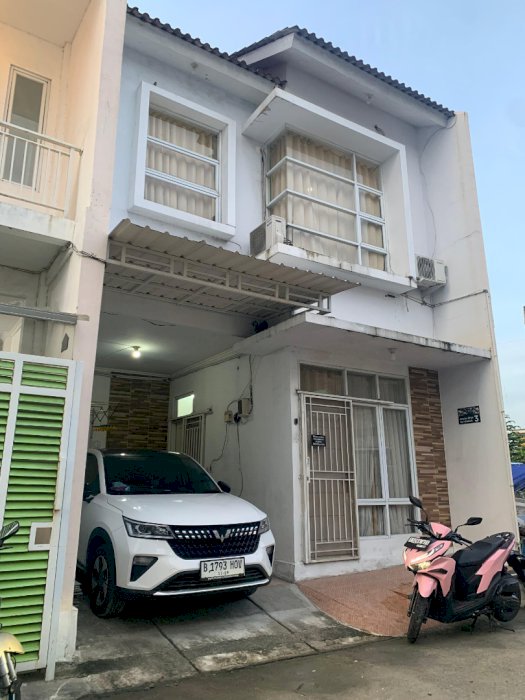 Jual Rumah Full Furnish di Cluster Griya Be Hasanah 2 Lantai,Tangerang