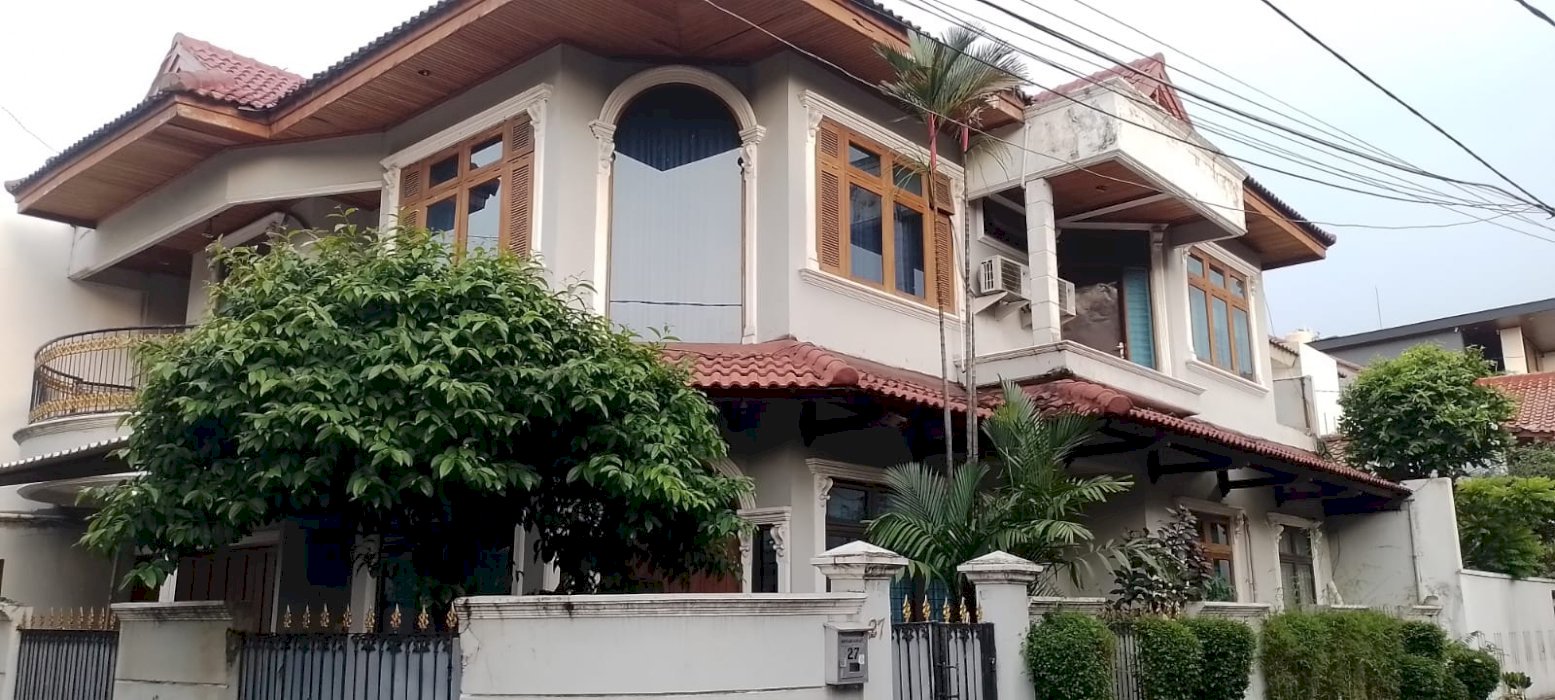 Dijual Cepat (TP) Rumah di Komp Kehutanan Ps Minggu Jaksel