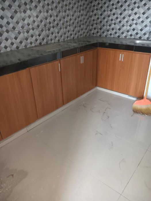 Dijual Rumah Baru Desain Minimalis tempelan Batu alam