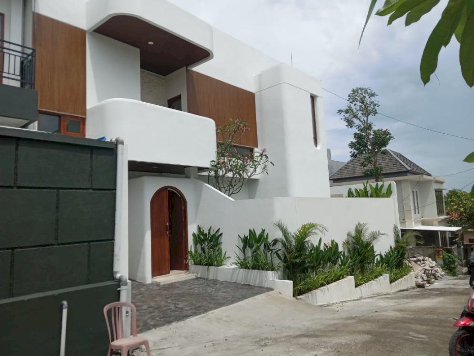 Di jual villa lokasi strategis pererenan Bali