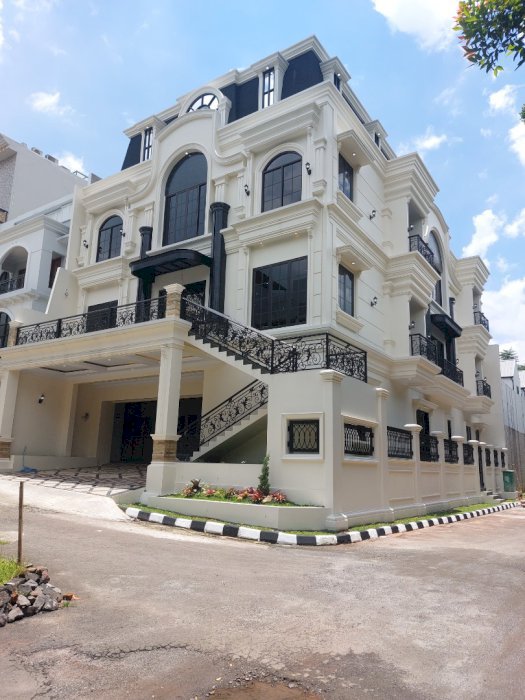 Dijual! Rumah Mewah Private Pool Cipete - Antasari  Jakarta Selatan