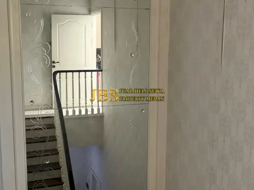 Dijual Rumah Kondisi Siap Huni Lux di Komplek Cemara Asri - Medan