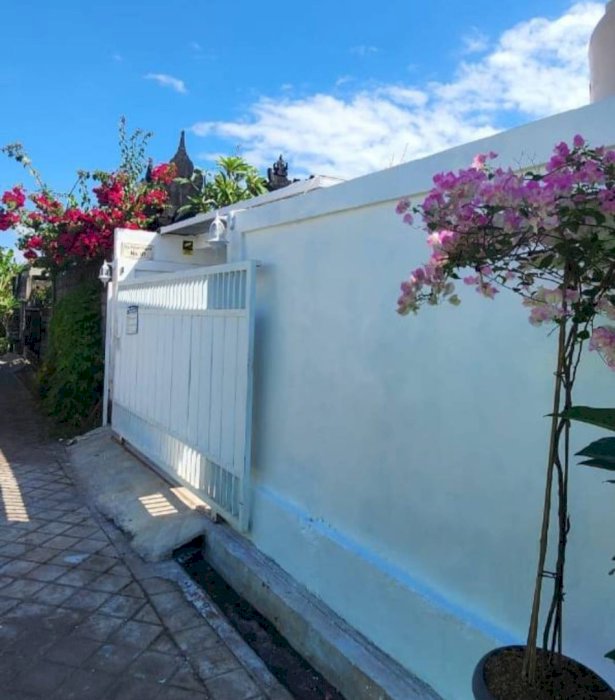 Di jual villa siap huni lokasi strategis nusa dua kuta selatan
