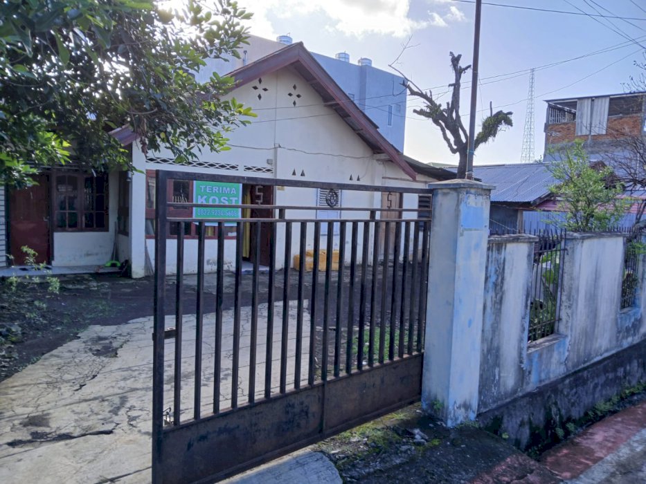 Di Jual Rumah Strategis Di Teling Atas Wanea Manado
