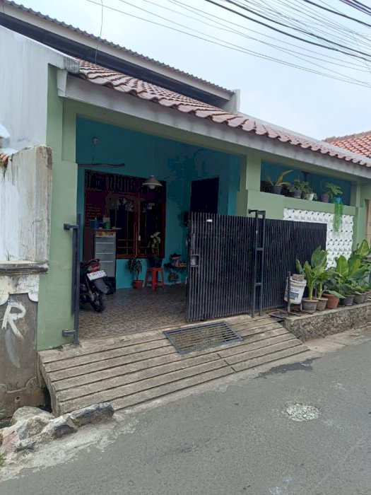 Rumah Cantik Kokoh Siap Huni di Kota Bekasi,Free Biaya Biaya Notaris