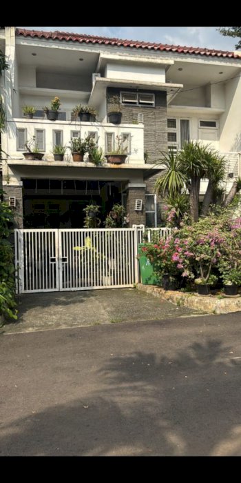 Dijual Cepat Rumah Jl Kelud Jaka Sampurna - Bekasi Jawa Barat