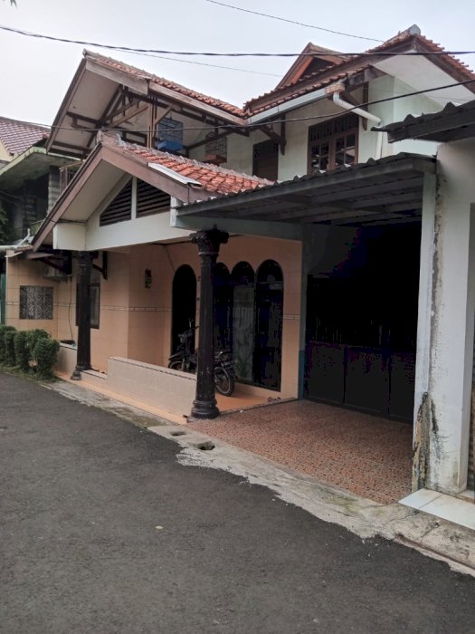 Rumah 2 Lantai Siap Huni di Taman Sari 2, Cilandak – Jakarta Selatan