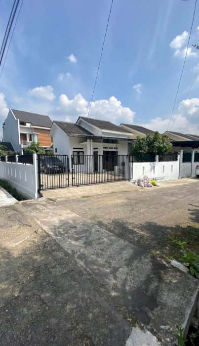 RUMAH DIJUAL – SIAP HUNI & SIAP BERKEMBANG!