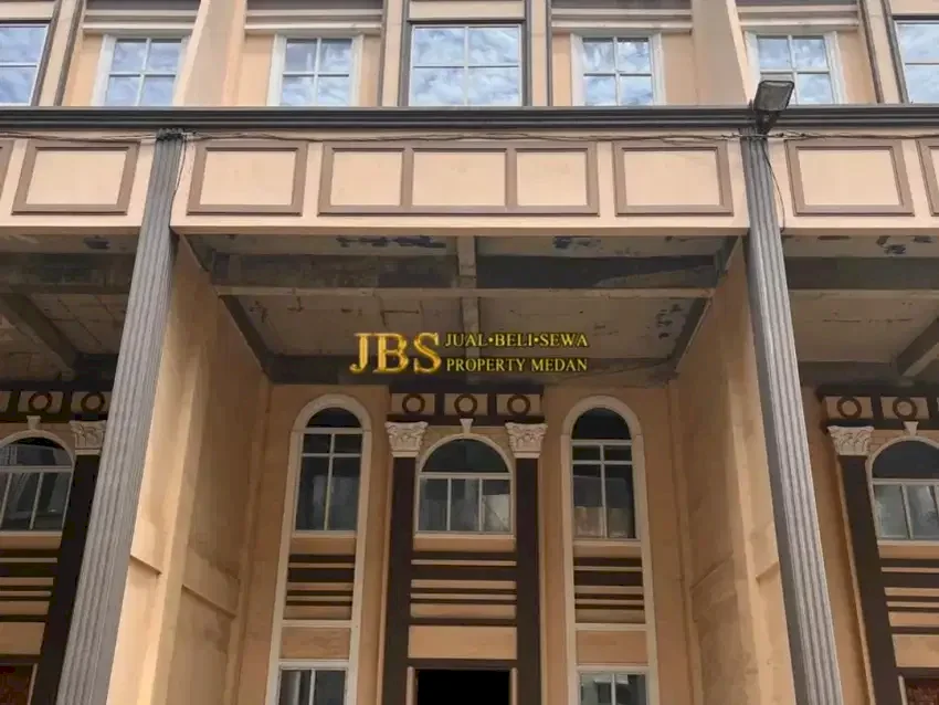 Dijual Rumah 4,5 Tingkat di Komplek Jati Mas Jalan Perintis - Medan
