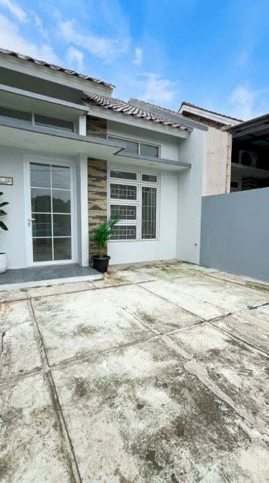 Di  jual rumah strategis siap huni di Jati Asih Bekasi